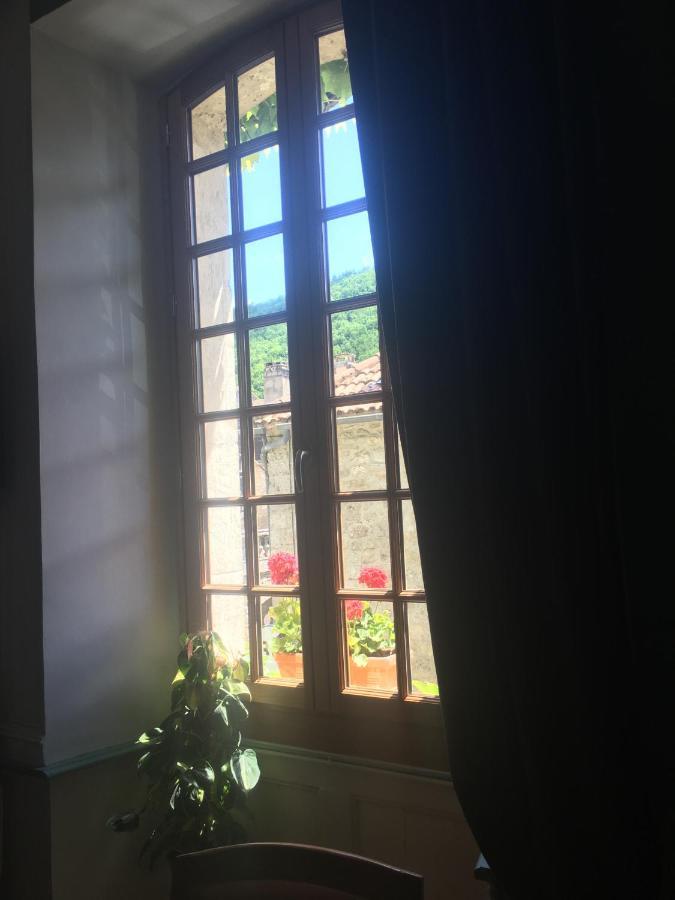 Bed and Breakfast Le 7 Des Tonneliers Castelfranc Экстерьер фото